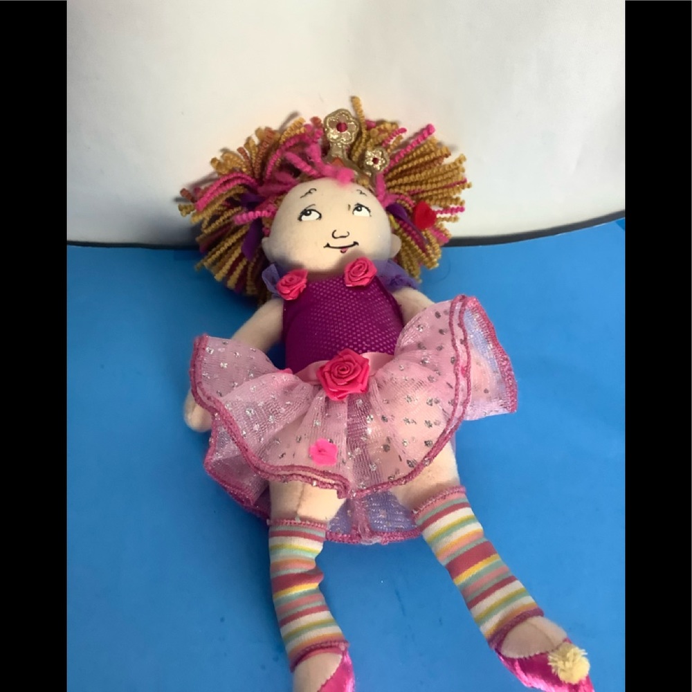 Madame Alexander 2010 Stuffed plush tiny small mini doll tutu
